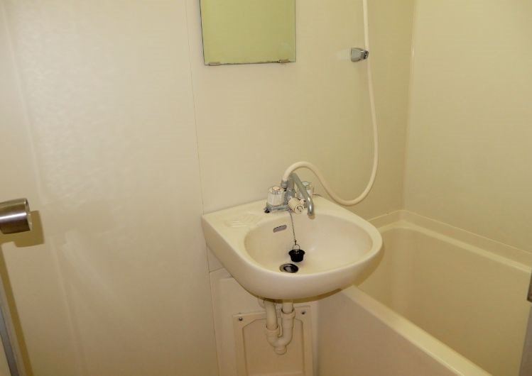 バス・シャワールーム　同建物別号室の写真です。