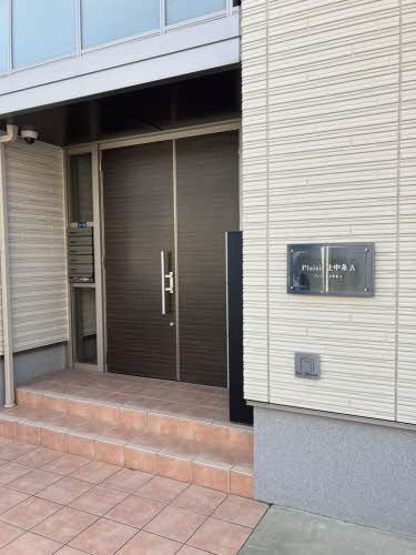 建物外観　オートロック付き