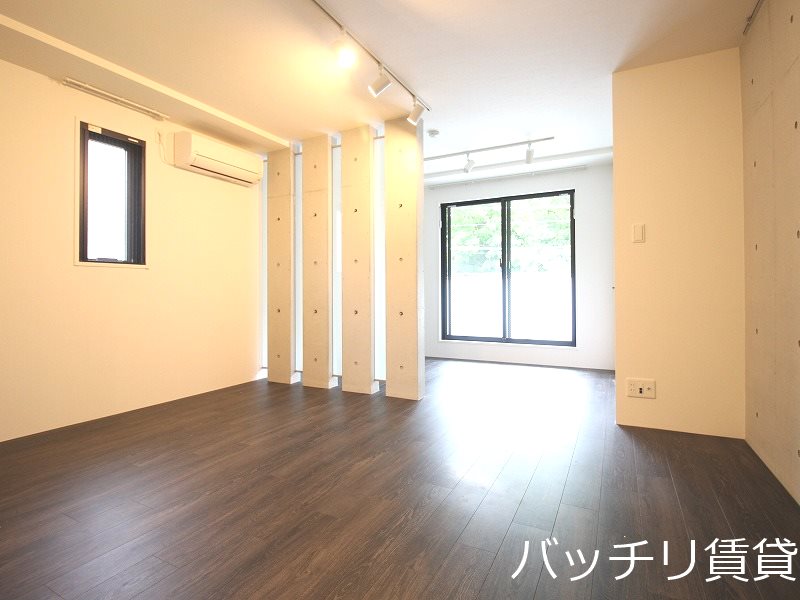 居室・リビング　画像はイメージの為、色や間取りが若干異なりますが、現況を優先