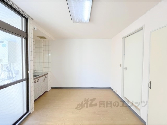 居室・リビング　洋室