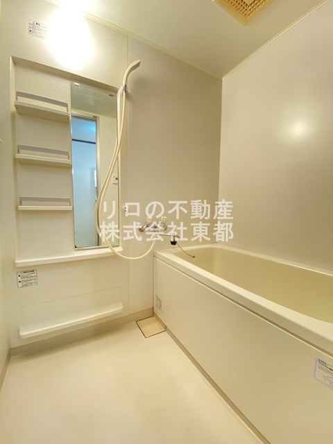 バス・シャワールーム　追焚機能付なので経済的です！