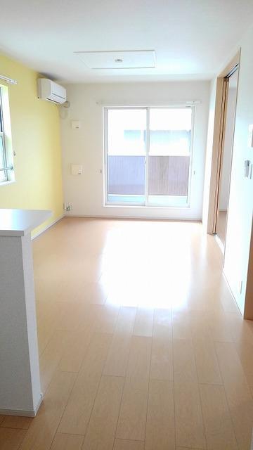 居室・リビング　リビング