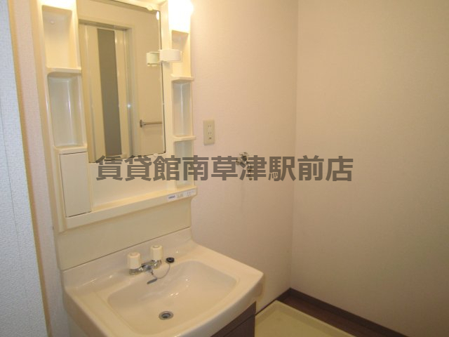 洗面設備　同仕様写真