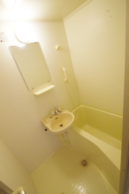 バス・シャワールーム　★お問い合わせはタウンハウジング町田店まで★