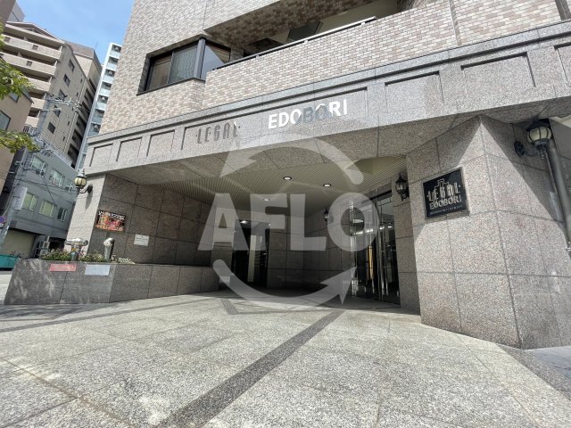 エントランス　リーガル江戸堀　エントランス