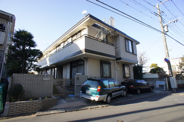 建物外観　閑静な住宅地でゆったりライフスタイルを満喫してください♪