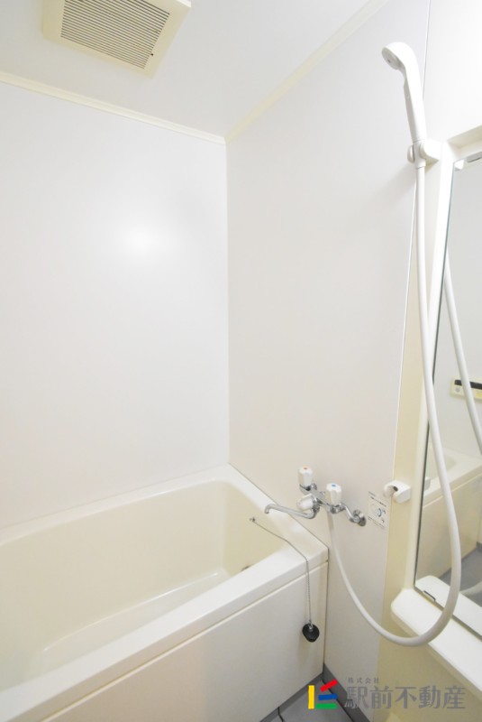 バス・シャワールーム　※同マンション別部屋