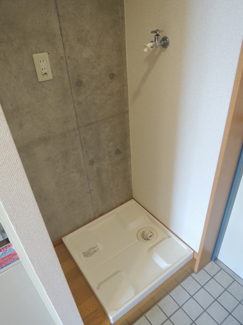 その他設備　洗濯機置場