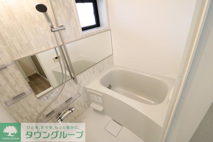 バス・シャワールーム　お問合せはタウンハウジングまで！※現地待合わせ相談可能