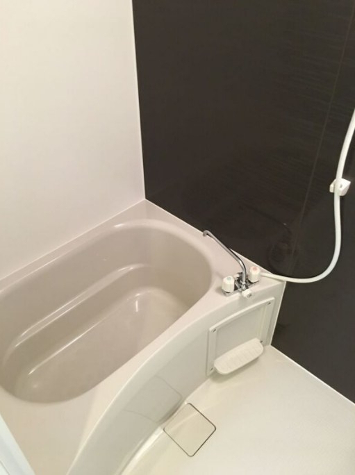 バス・シャワールーム　清潔な浴室！