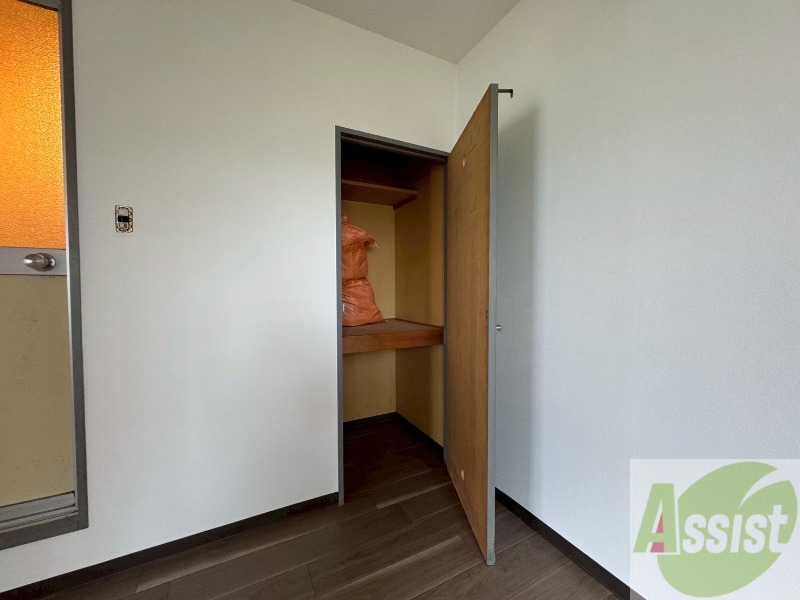 収納　こちらは収納です。物をしまう事ができますね！