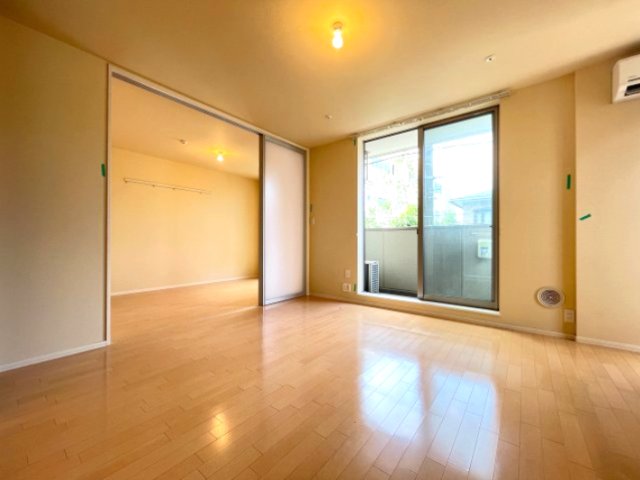 居室・リビング　※同号室別部屋参考写真です。