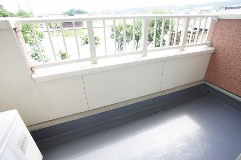 バルコニー　図面と現状に相違がある場合には現状を優先