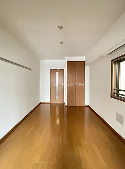 居室・リビング　別号室参考写真