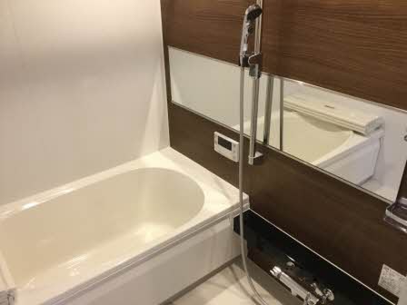 バス・シャワールーム