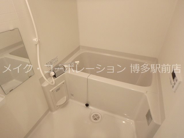 バス・シャワールーム　※室内写真は同物件別部屋引用です。