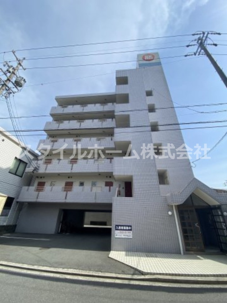 建物外観　外はこのようになっています