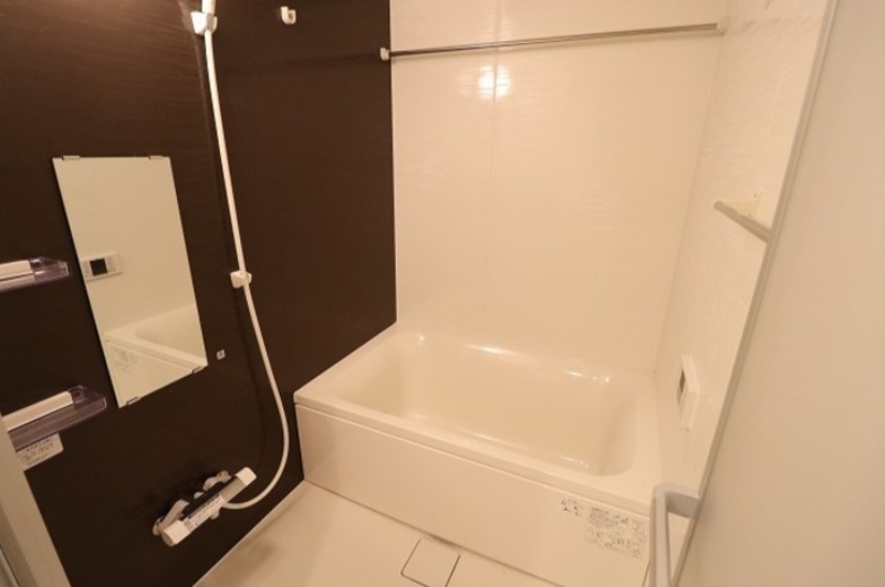 バス・シャワールーム　図面と現状に相違がある場合には現状を優先