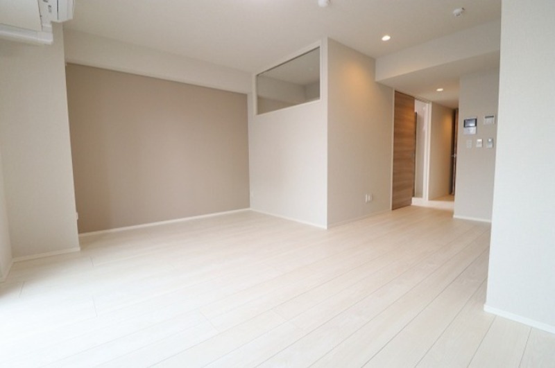 居室・リビング　図面と現状に相違がある場合には現状を優先