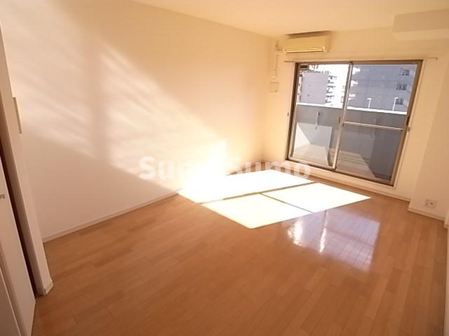 その他部屋・スペース　落ち着いて過ごせるお部屋なので、寝室にいかがでしょうか