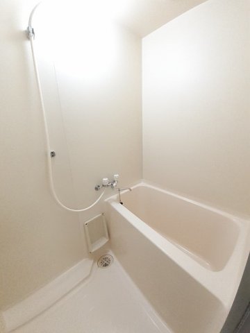 バス・シャワールーム　お風呂です