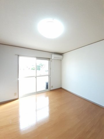 居室・リビング　内装も気になるポイント