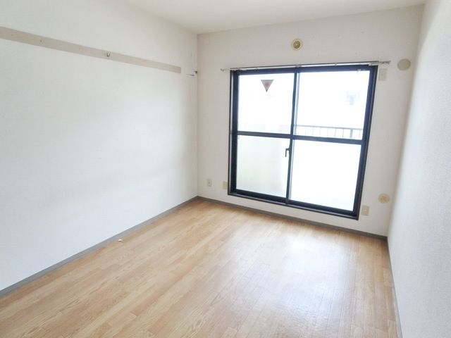 居室・リビング　♪明るいお部屋♪