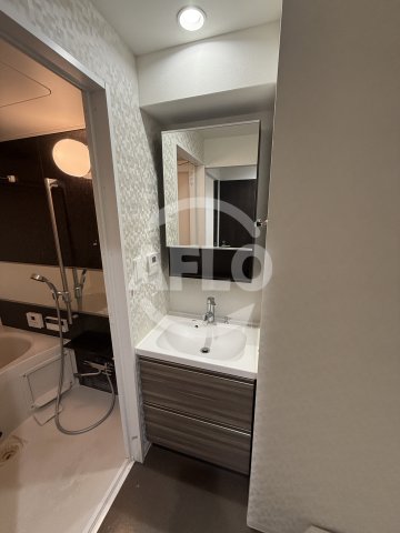 洗面設備　W.O.B.京橋　独立洗面台