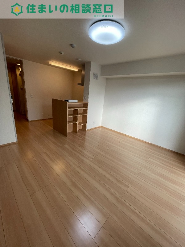 居室・リビング　同型