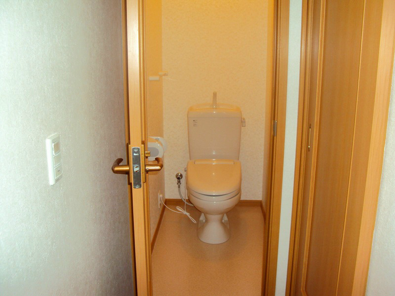 トイレ　ウォームレット付のトイレ