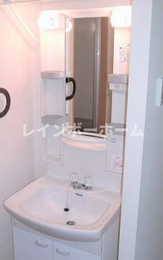 洗面設備　洗面所です