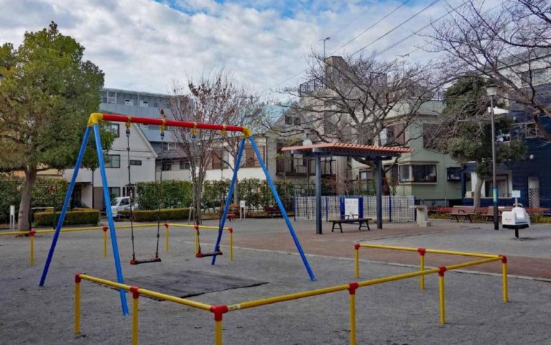 公園　高砂やちよ公園（公園）まで240m