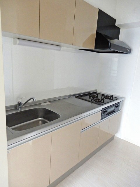 キッチン　グリル付きシステムキッチン