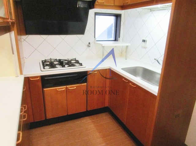 キッチン　キッチンです。