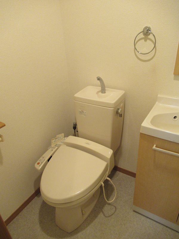 トイレ　※参考写真