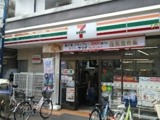 コンビニ　セブンイレブン 大田区多摩川1丁目店（コンビニ）まで298m