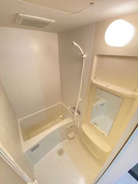 バス・シャワールーム　日々の暮らしに欠かせないお風呂です