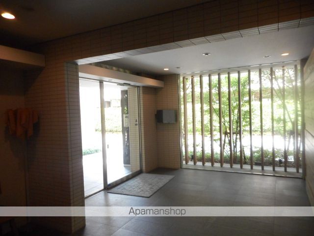 ロビー　ロビー