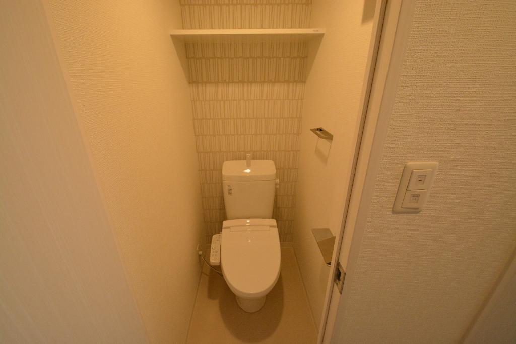 トイレ　シャワー付トイレ