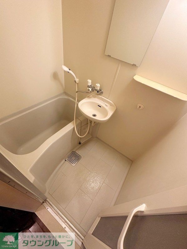 バス・シャワールーム