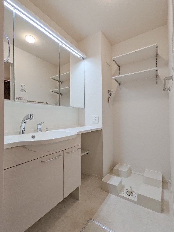 洗面設備　図面と現状に相違がある場合には現状を優先