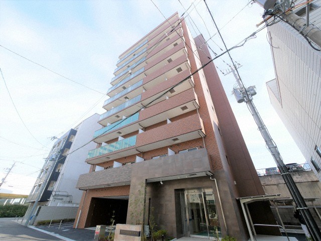 建物外観　落ち着いた雰囲気の外観です