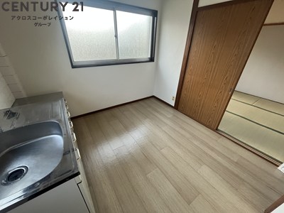 居室・リビング　エアコン付きで初期費用を抑えたい方にもおすすめです。