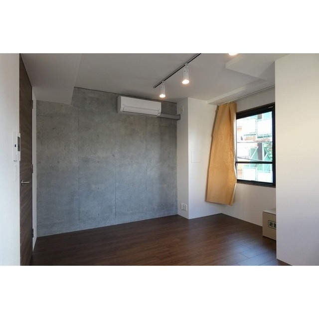 居室・リビング　居室