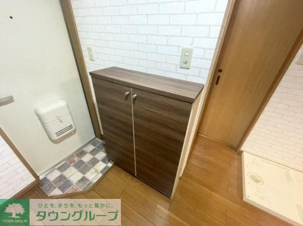 玄関　バルコニー