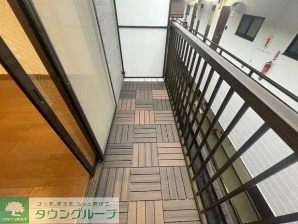 バルコニー　バルコニー