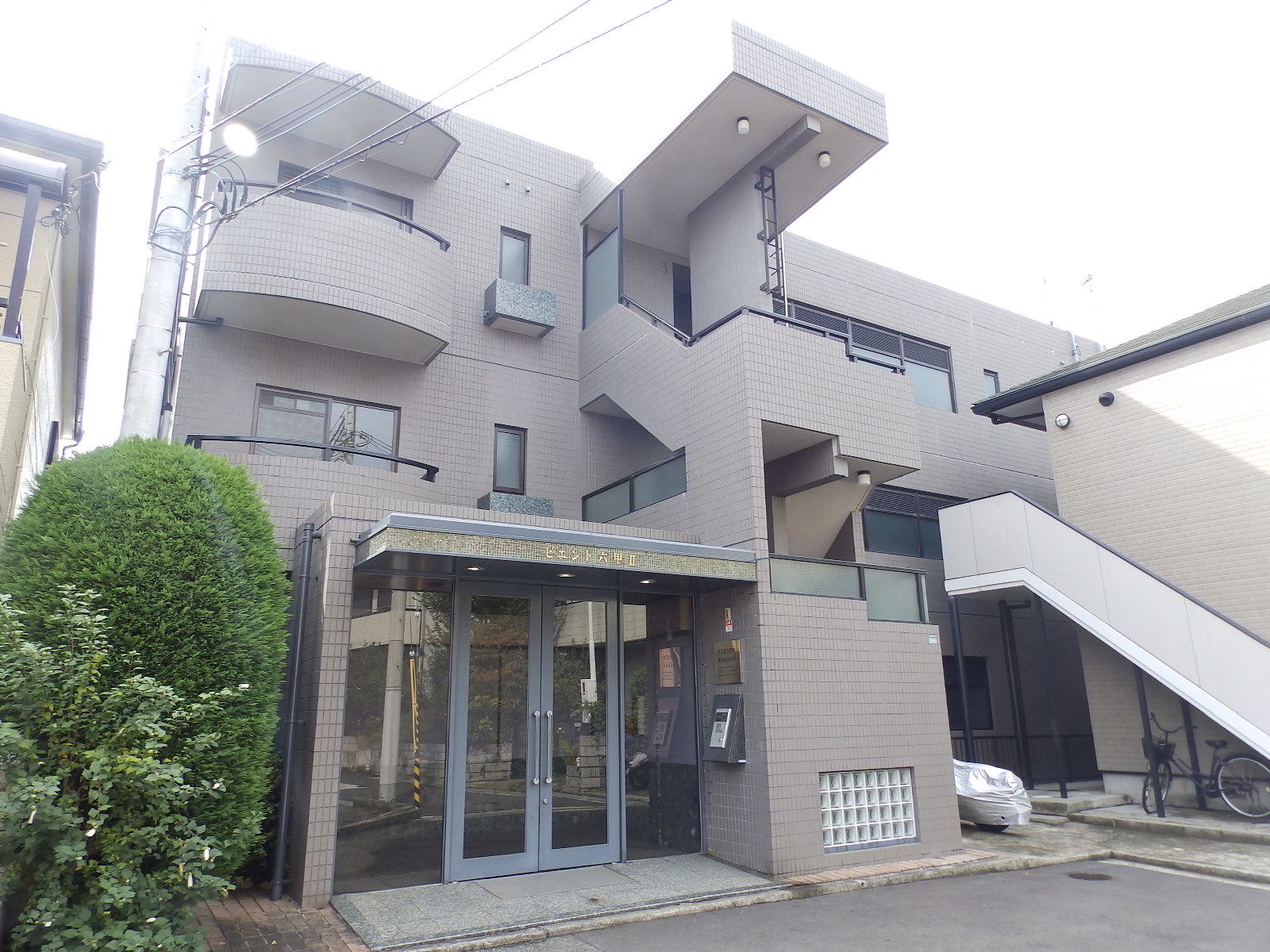 建物外観　高級感あります