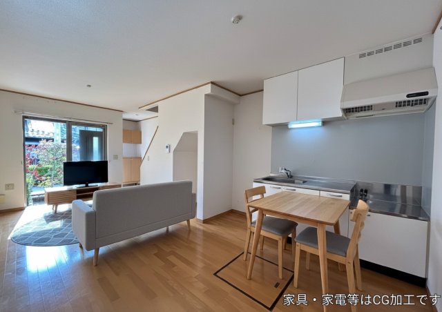 居室・リビング　※同物件別号室の写真になります