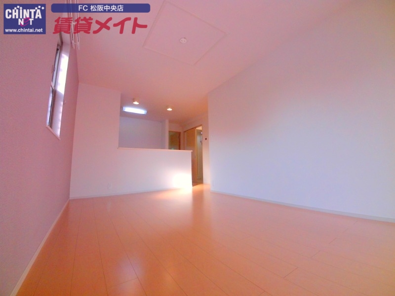居室・リビング　同タイプの部屋写真