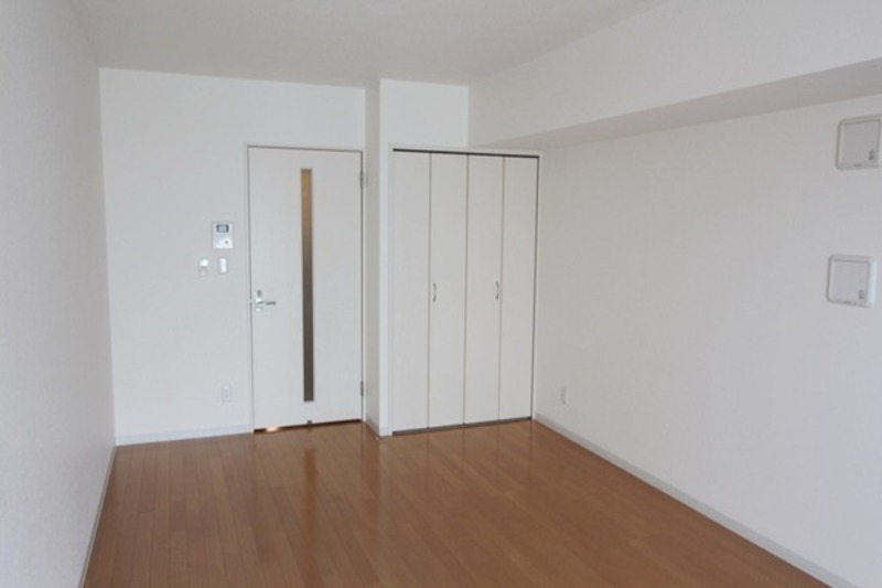 その他部屋・スペース　バルコニー側から見たお部屋♪
